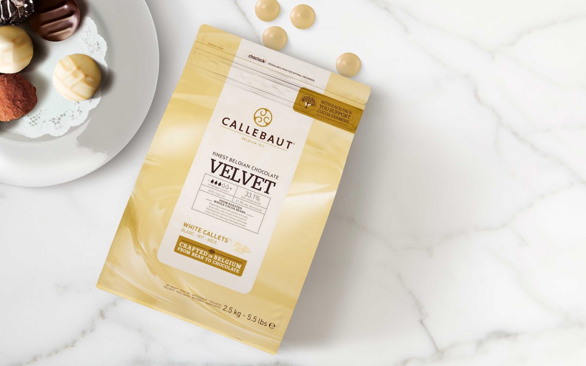  Foto: Callebaut - cioccolato bianco VELVET 2,5 kg scad.27/03/2022